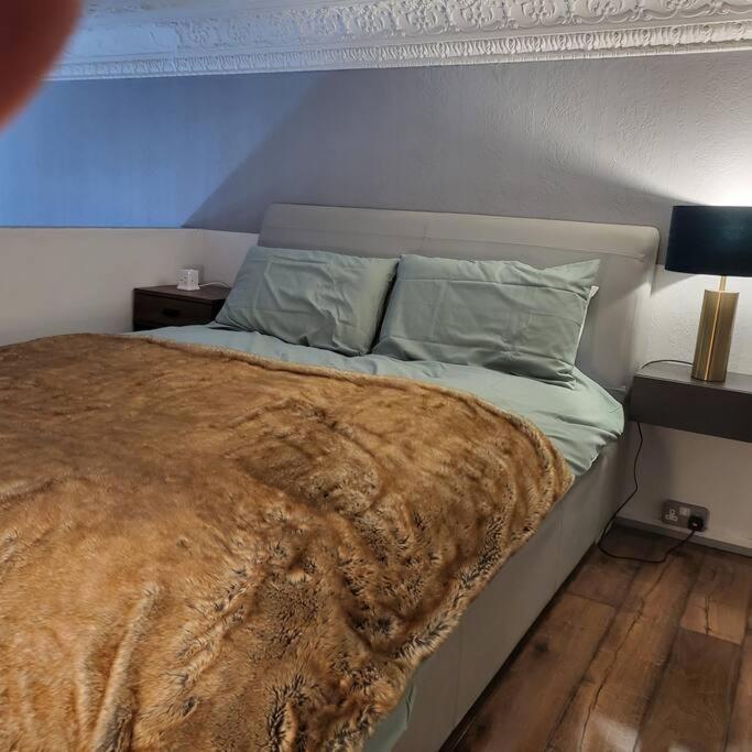 5 Luxury Spacious Loft - Prime Location - Comfortable Bed & Sofa Brighton Luaran gambar